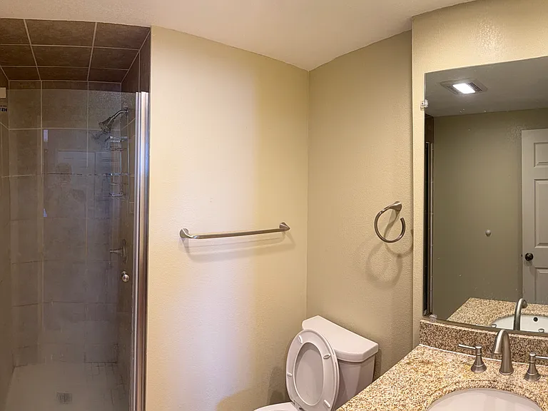 Goldsmith Dr — Photo 11