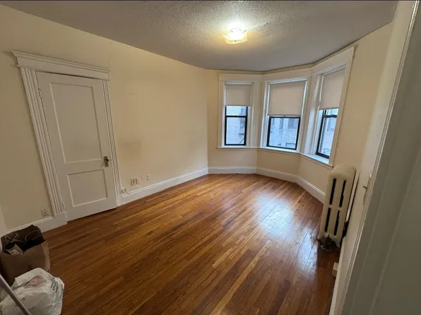 1148 Commonwealth Ave, Allston, MA