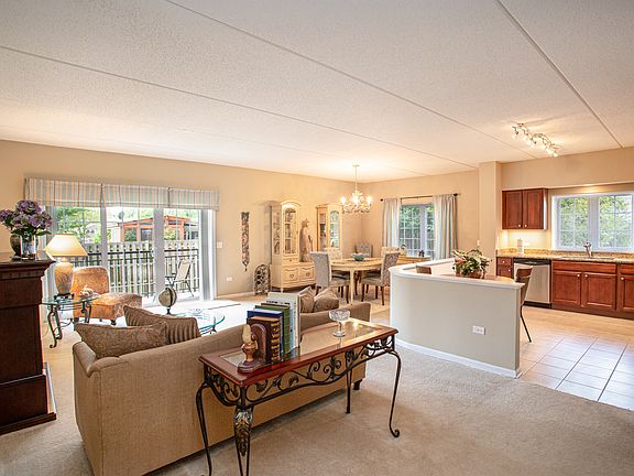 3rd image of 3501 Wellington Ct Unit 111