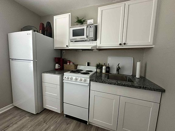 5th image of 1901 E Highway 276 W #2
