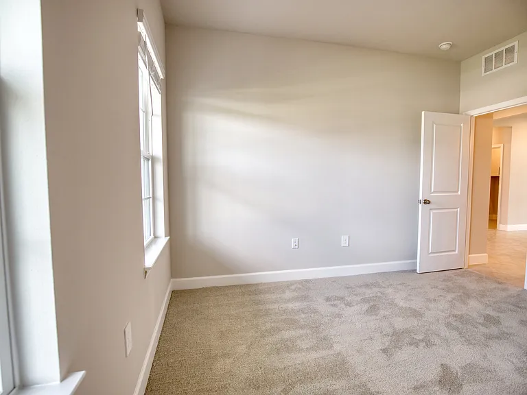 16419 S Port Harbor Blvd — Photo 22