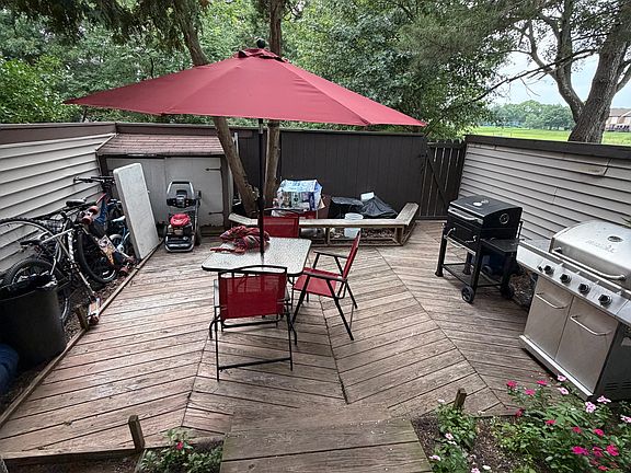 2nd image of 428 Brookside Ln