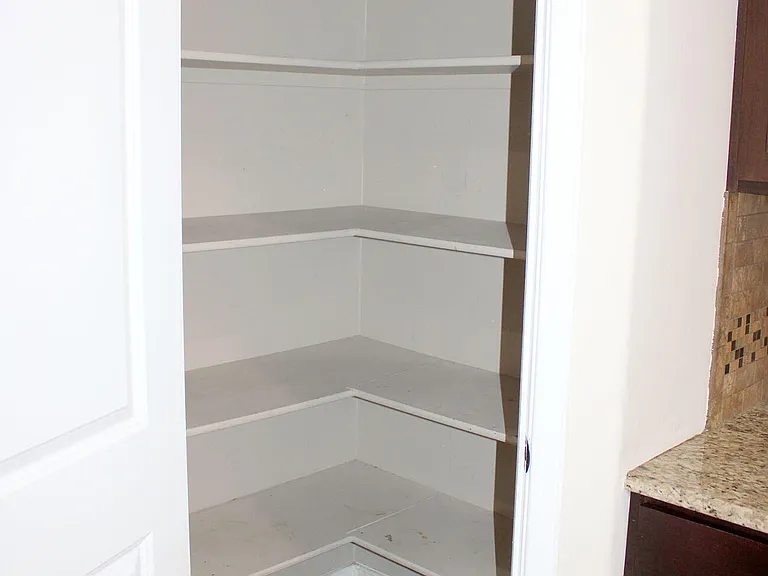 853 Blue Park Ave — Photo 8