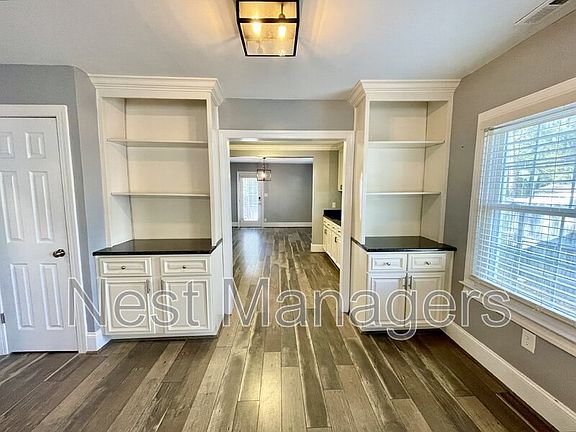 5th image of 228 Pinecrest Dr