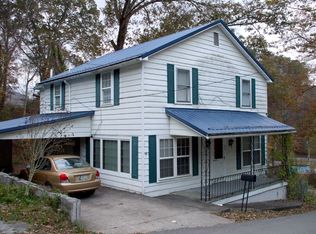 62 Wheaton Holw, Jenkins, KY 41537