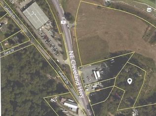 106 Smith Dr, Gainesville, GA 30501