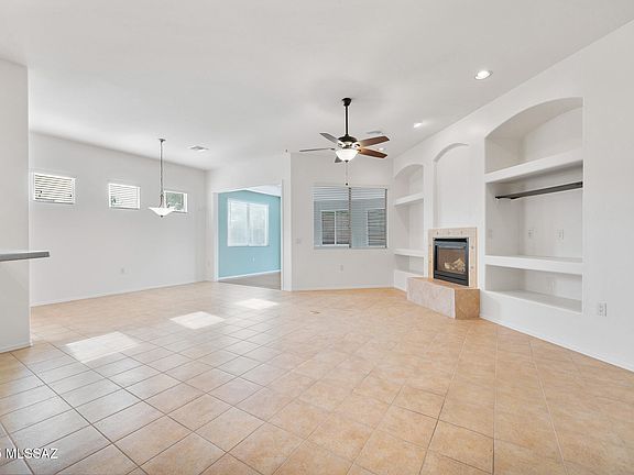 3rd image of 2171 N Avenida Del Polen