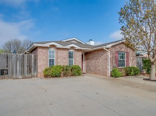 1034 Iola Ave, Lubbock, TX 79416