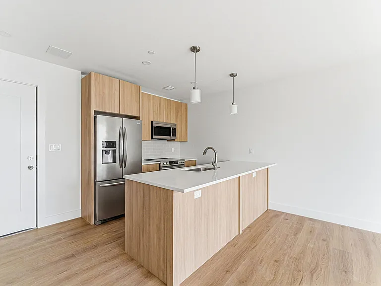1035 Commonwealth Ave — Photo 60