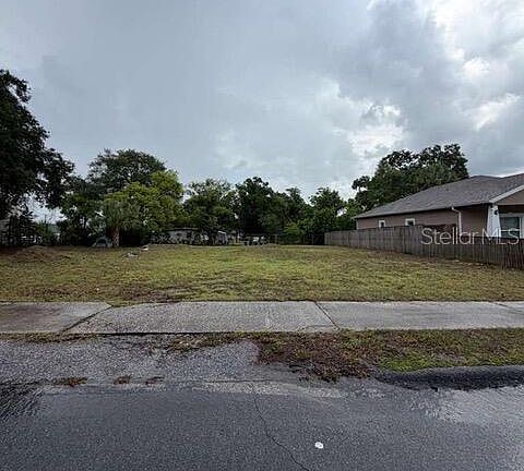 4th image of 3817 TEMPLE STREET LOT 21