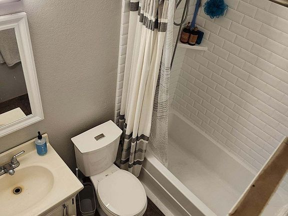 5th image of 5106 N 17th Ave APT 1
