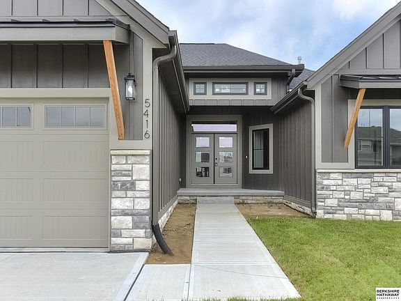 5th image of 5416 N 208th St