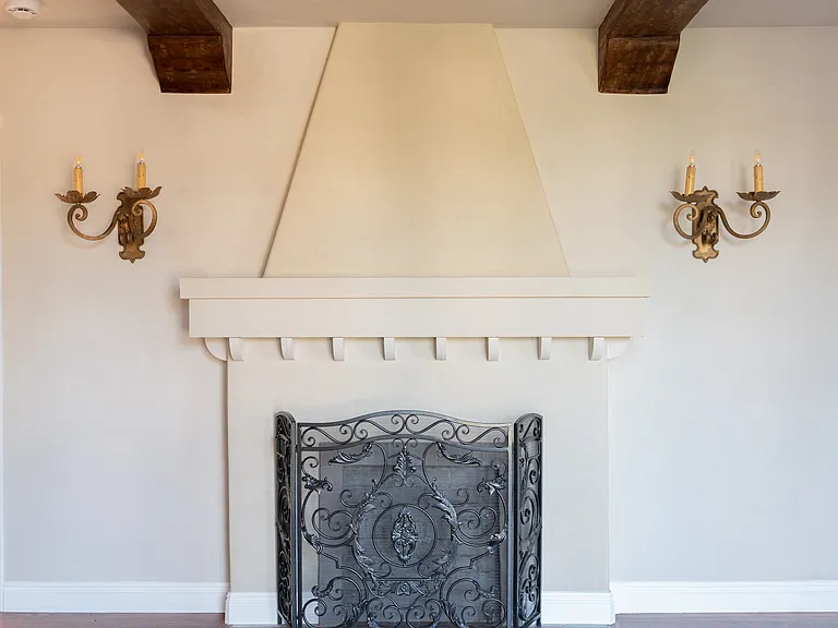 255 S Sierra Bonita Ave — Photo 14