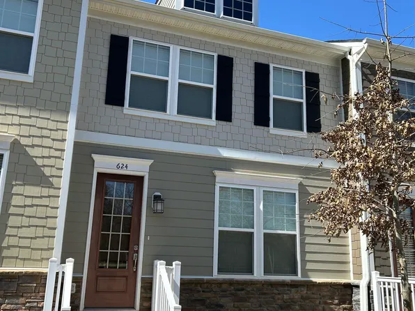 624 Bushwood Aly, Charlottesville, VA 22911