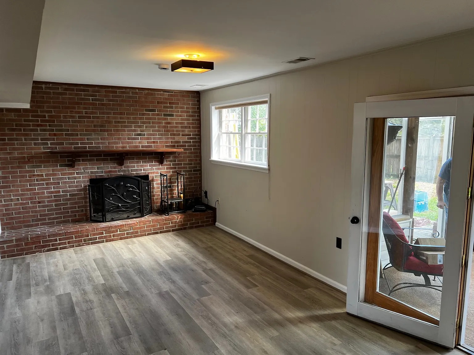 2 bed, 958 sqft, $2,000 — Photo 1
