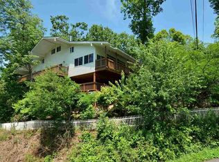 704 Ely Dr, Gatlinburg, TN 37738