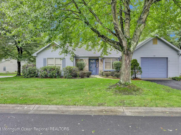 328 Gardenia Drive, Whiting, NJ 08759