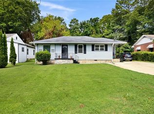 1939 Meadow Ln, Decatur, GA 30032