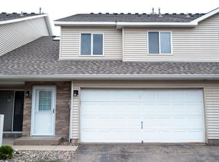 7692 79th St S, Cottage Grove, MN 55016