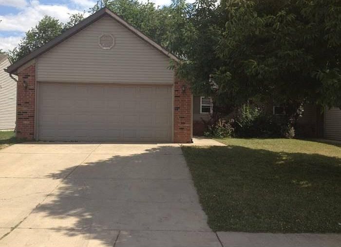 1st image of 2039 Bridgewater Cir #B