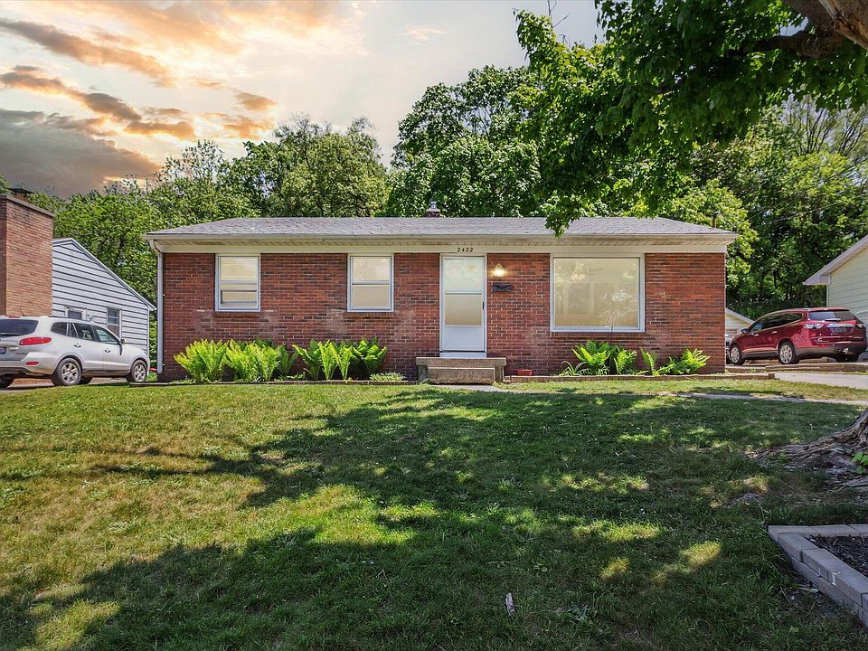 2422 Newstead Ave SW, Wyoming, MI 49509 Zillow