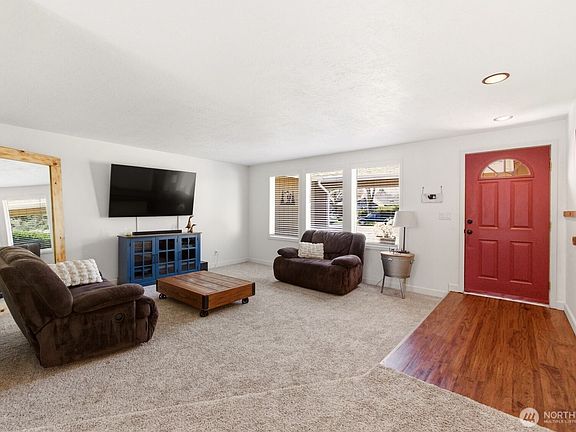 3rd image of 6 dove Street