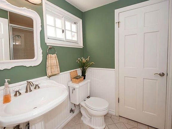 4th image of 4856 Adele Ct
