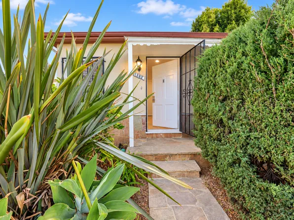 11362 Exposition Blvd, Los Angeles, CA 90064