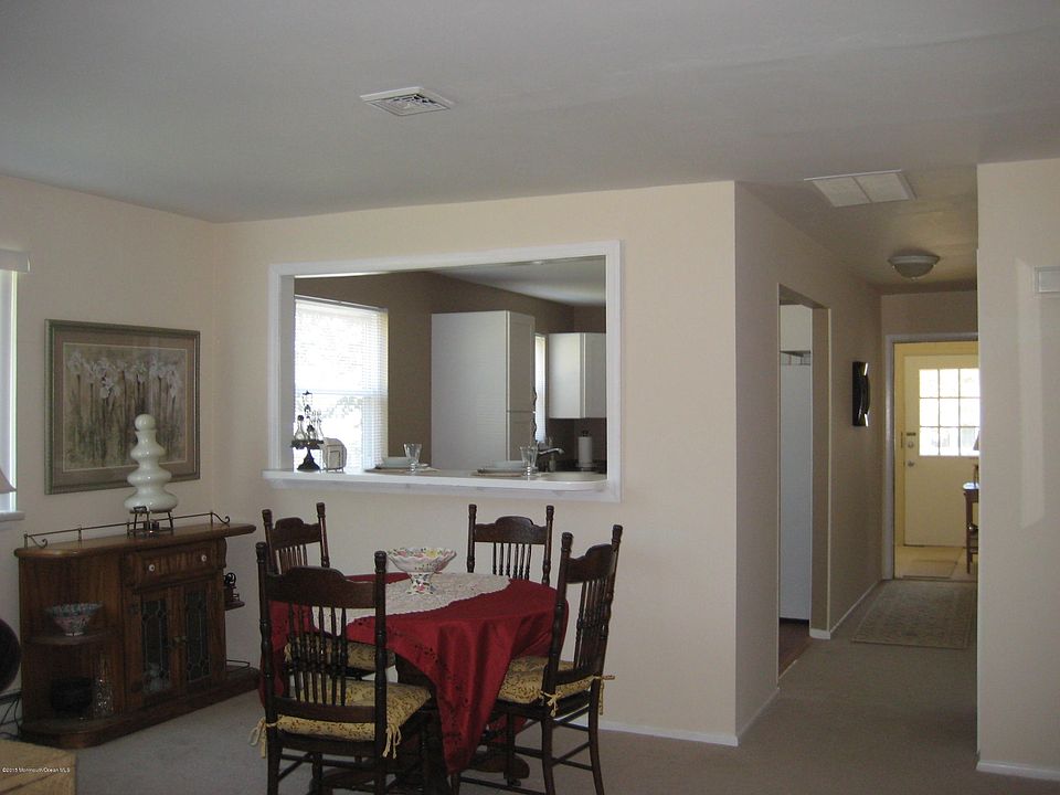 1st image of 26 Lexington Drive #B
