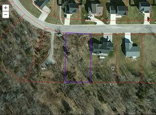 1208 E Zinnia Dr, Bloomington, IN 47401