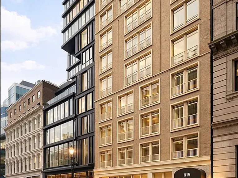 815 Broadway #304 — Photo 7