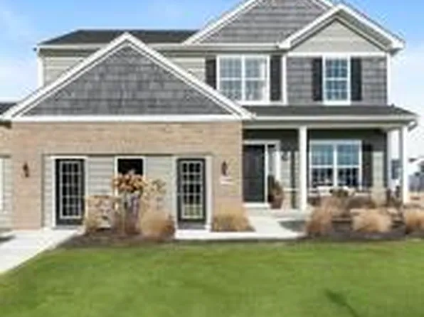 10465 California St, Crown Point, IN 46307