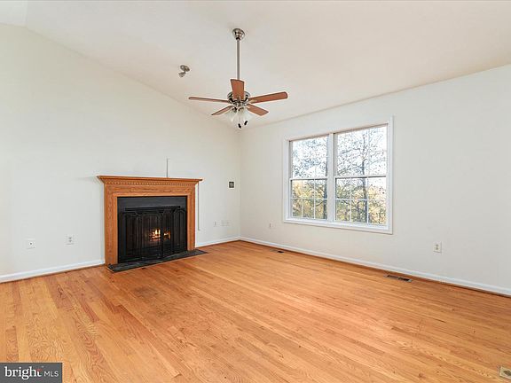 4th image of 284 Tulip Poplar Dr