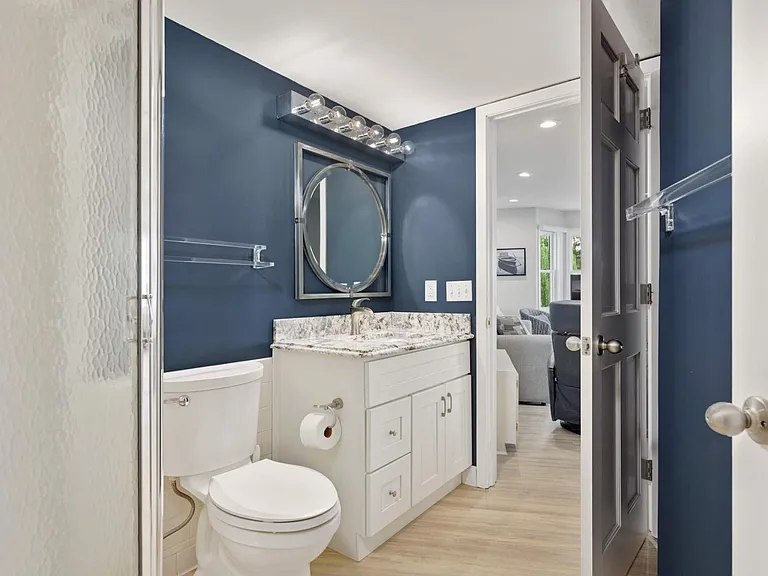 603 Lake St #115 — Photo 41