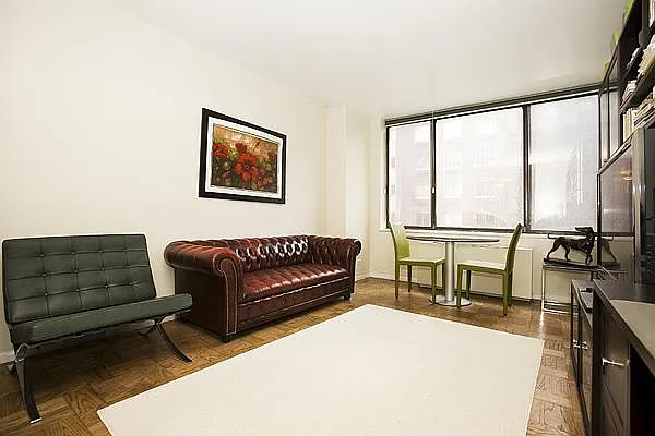 Sold by Platinum Properties | media 5