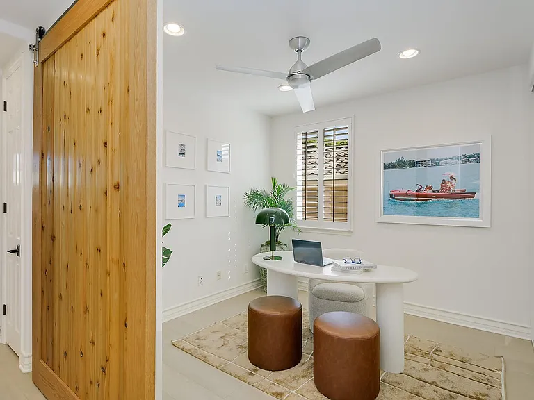 409 N Cedros Ave — Photo 10