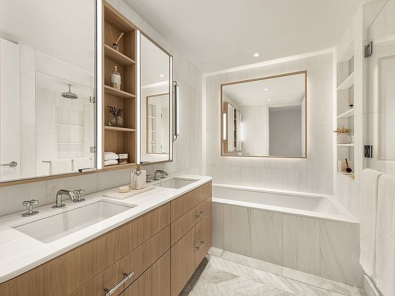 4th image of 250 W 96th St #15D