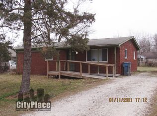3905 N Hartman Dr, Indianapolis, IN 46226