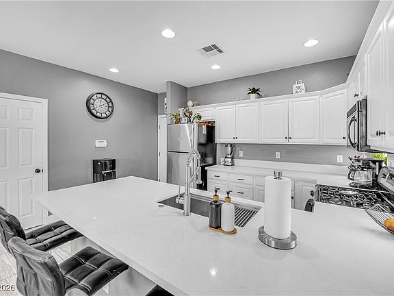 2nd image of 3670 Sanucci Ct