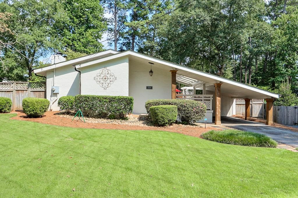 3709 Sexton Woods Dr, Atlanta, GA 30341 Zillow