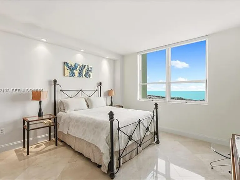 90 Alton Rd #Penthouse 3203 — Photo 20