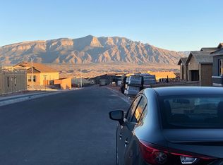 7022 Crystal Dr NE, Rio Rancho, NM 87144