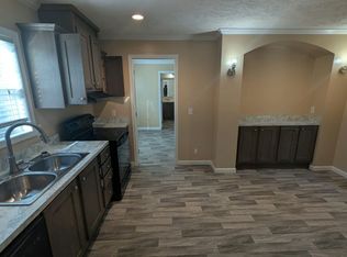 Cascade Village MHC, Tallahassee, FL 32305