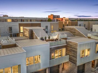 2648 John R St, Detroit, MI, 48201