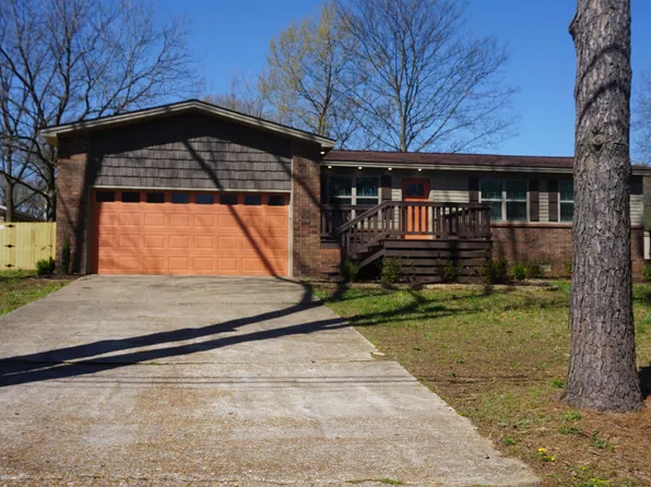 304 Clark Ave, Bald Knob, AR 72010