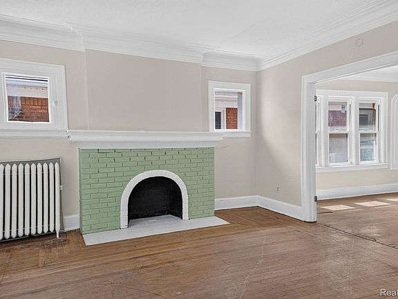 5th image of 3000 Cortland St