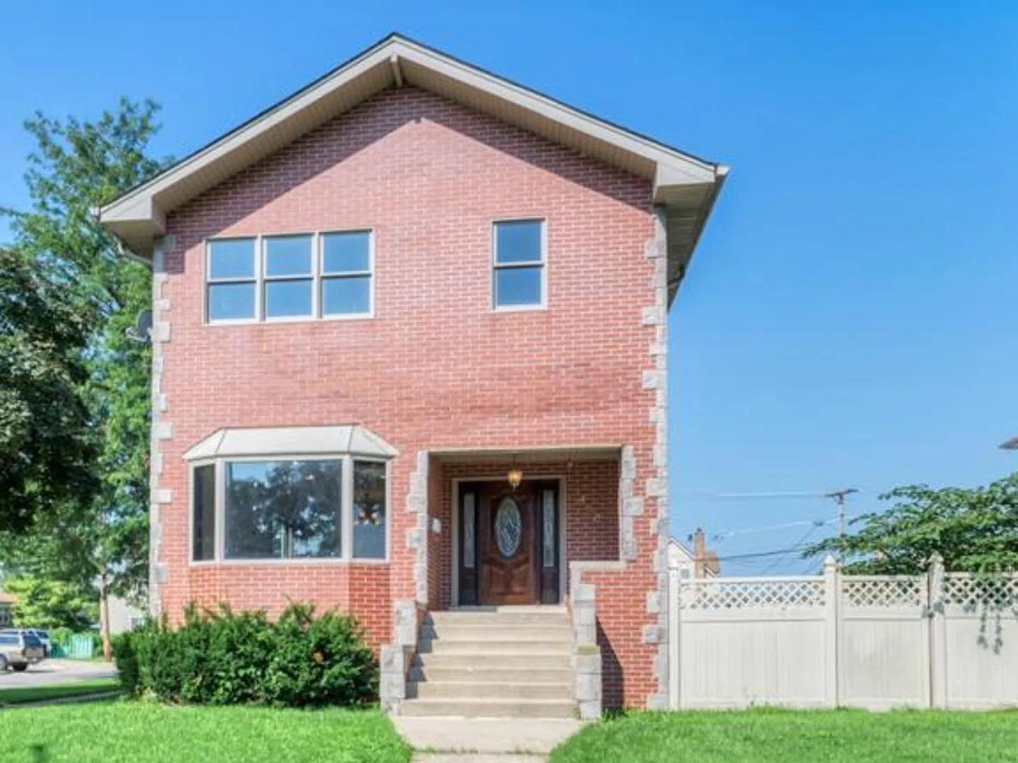 5 bed, 3.5 bath, $4,000 — Photo 1