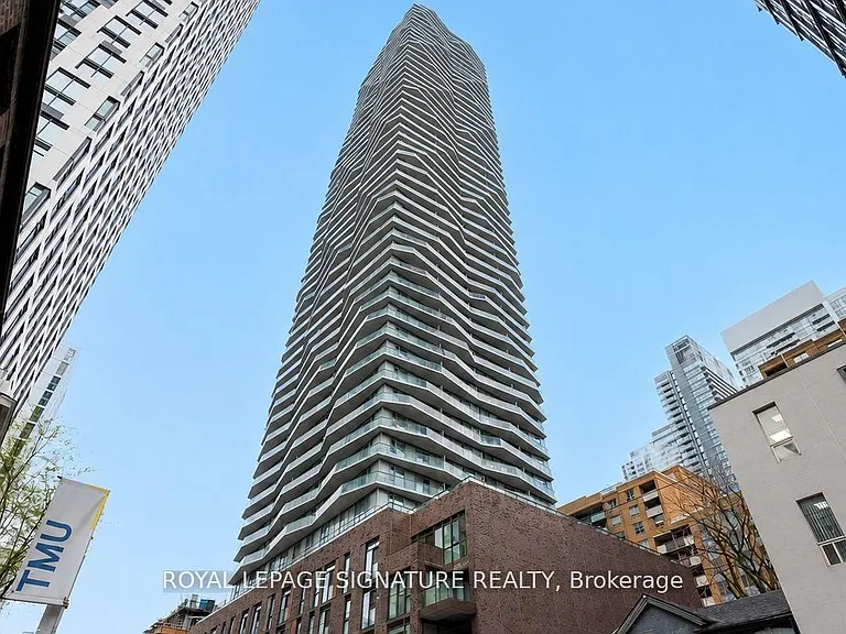 100 Dalhousie St #315 — Photo 1