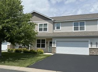 544 Tiffany Ln, Waconia, MN 55387