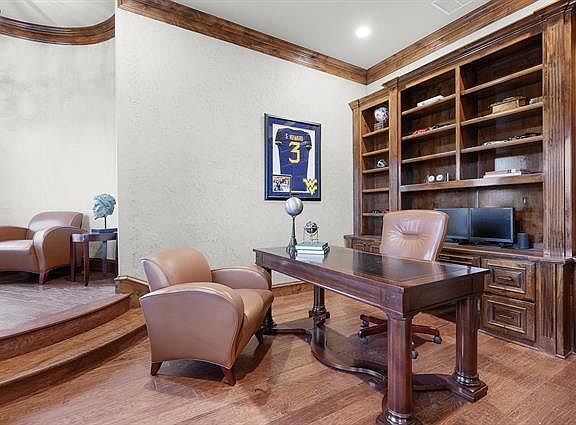 4th image of 7217 Heritage Oaks Dr